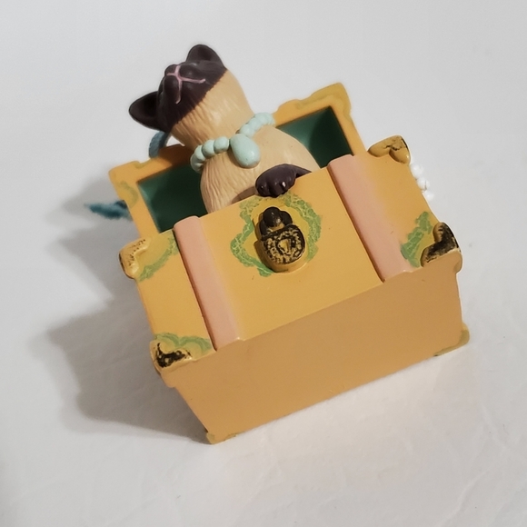 Avon Christmas Dress Up Ornament Jewelry Box Siamese Cat Treasure Chest - Picture 7 of 7